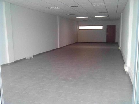 Apartment in Barberà del Vallès