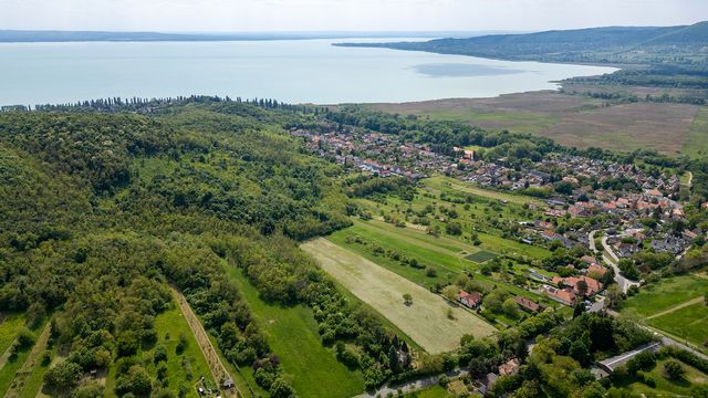 Land in Szigliget