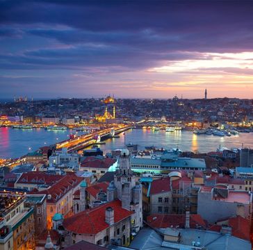 The breathtaking view to the sunset in Istanbul