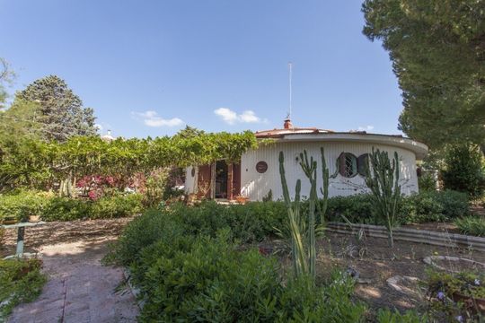Villa in Pulsano
