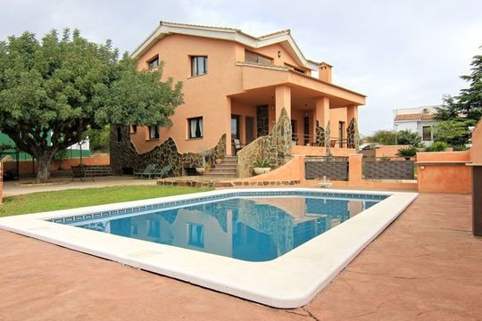 Villa in benifaió