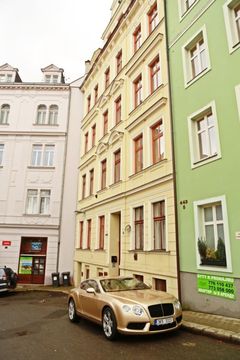 Apartment house in Karlovy Vary