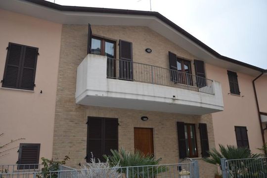 Townhouse in Orciano di Pesaro
