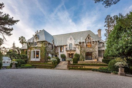 Villa in Downtown