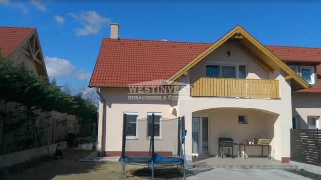 Townhouse in Veresegyhaz