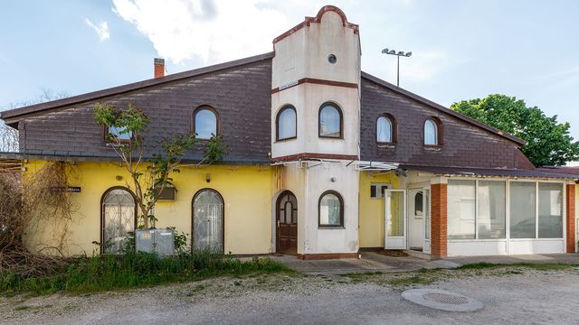 Commercial in Heviz