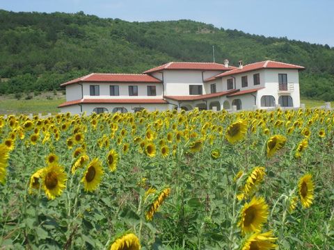 Detached house in Varna