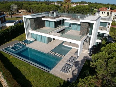 Villa in Vale de Lobo