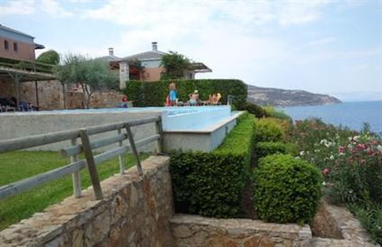 Townhouse in Xiropigado