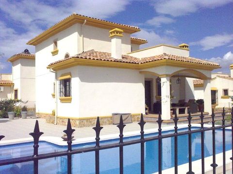 Villa in Hondon de las Nieves