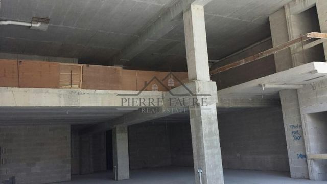 Commercial in Mosta