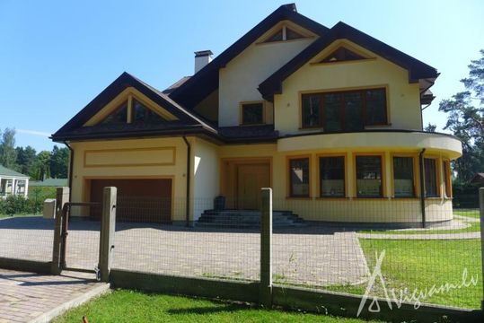 House in Jūrmala