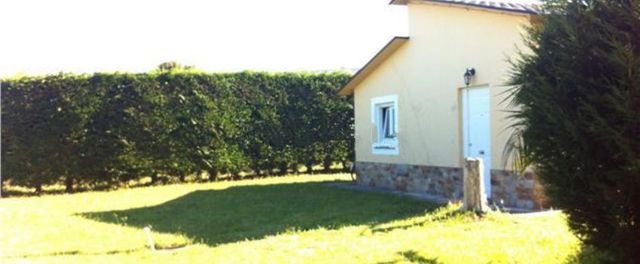 Detached house in Navia