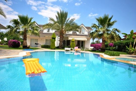 Villa in Kemer