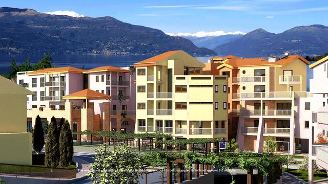Apartment in Porto Valtravaglia
