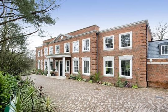 Detached house in Wentworth