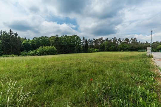 Land in Kladno