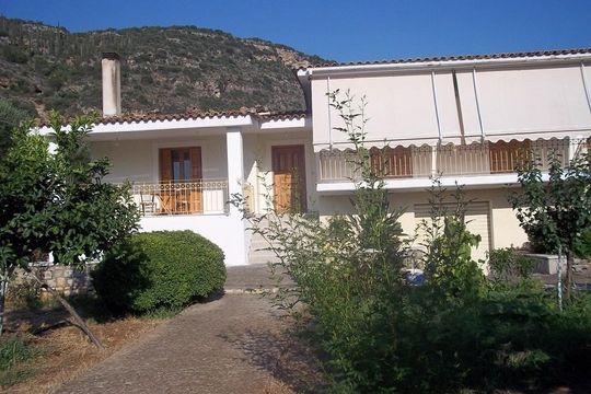 Detached house in Messíni