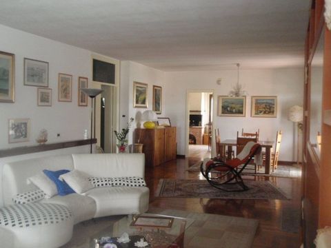 Villa in Polverigi