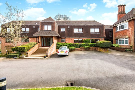 Apartment in Harpenden