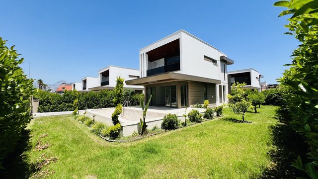 Villa in Kemer