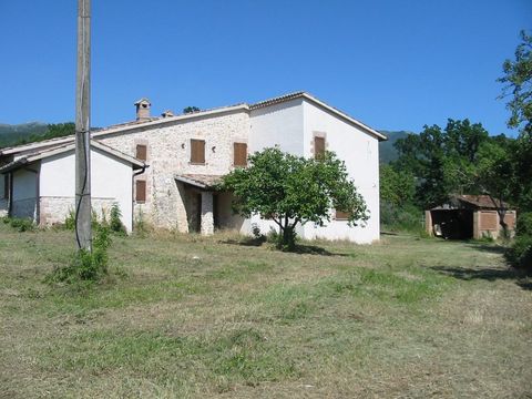 Estate in Massa Martana