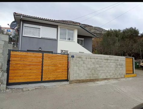 House in Barska riviera