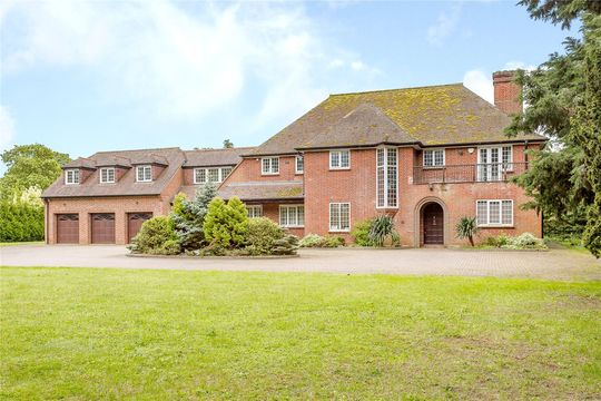 House in Stotfold