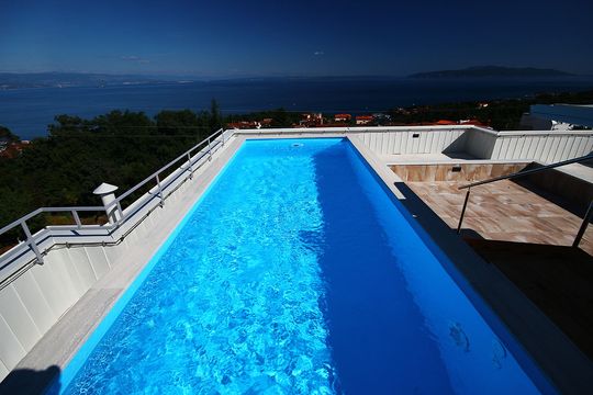 Apartment in Ičići