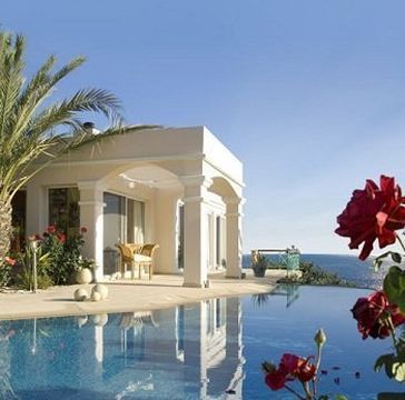 Luxury real estate market in Cyprus resists crisis