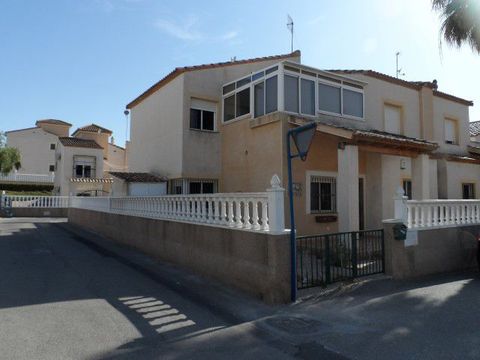 Townhouse in Algorfa