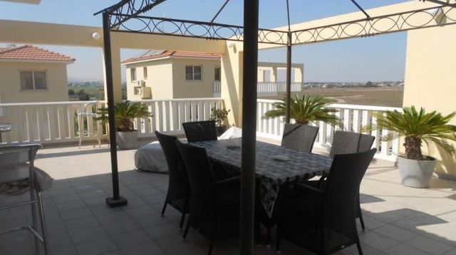 Penthouse in Larnaca