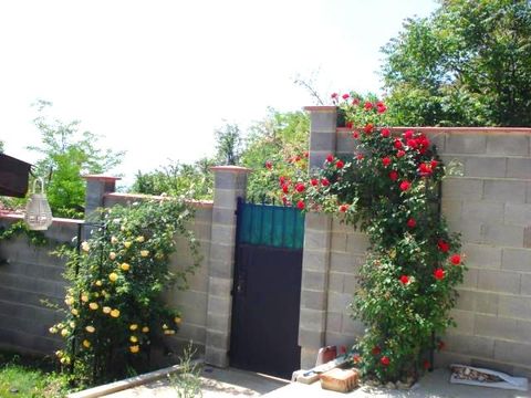 Detached house in Varna