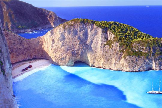 Land in Zakynthos