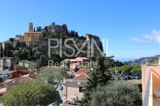 Penthouse in Èze