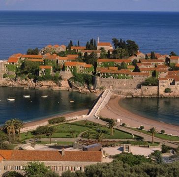 In Budva it's planned to build over 62,000 sq.m. of accommodation