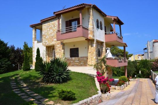 Villa in Nea Fokea