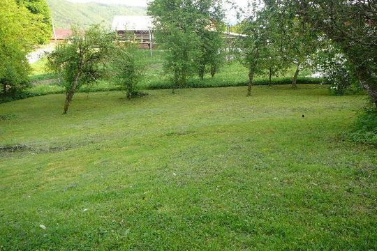 Land in Škofljica