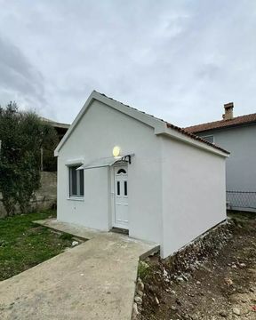 House in Barska riviera
