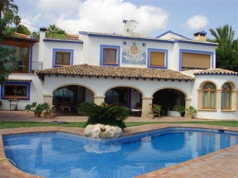 Villa in Calp