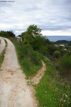 Land in Limni Keriou