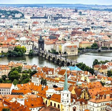 The Russians remain interested in residential real estate in the Czech Republic