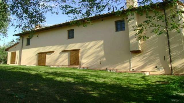 Apartment in Vicopisano