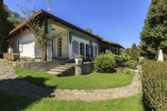 Villa in Arona