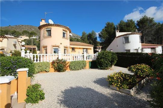 Villa in Alcalali
