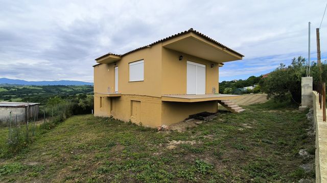 Cottage in Korinos