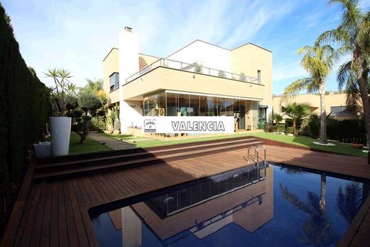 Villa in Puçol