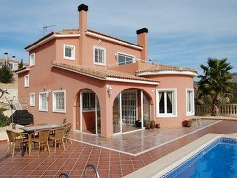 Villa in Gata de Gorgos