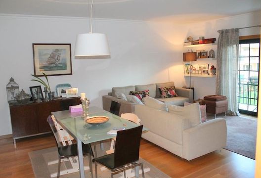 Apartment in Carcavelos