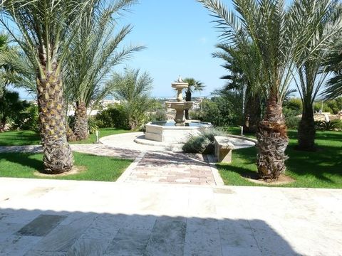 Villa in Guardamar de la Safor